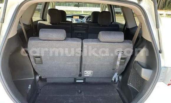 Buy Used Honda Odyssey White Car in Beitbridge in Matabeleland South Buy Used Honda Odyssey White Car in Beitbridge in Matabeleland South