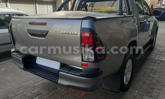 Buy Used Toyota Hilux Silver Car in Bulawayo in Bulawayo Buy Used Toyota Hilux Silver Car in Bulawayo in Bulawayo