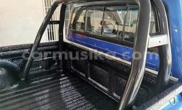 Buy Used Toyota Hilux Blue Car in Beitbridge in Matabeleland South Buy Used Toyota Hilux Blue Car in Beitbridge in Matabeleland South