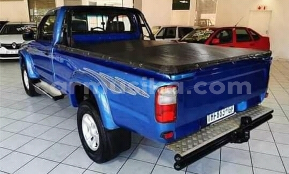Buy Used Toyota Hilux Blue Car in Beitbridge in Matabeleland South Buy Used Toyota Hilux Blue Car in Beitbridge in Matabeleland South