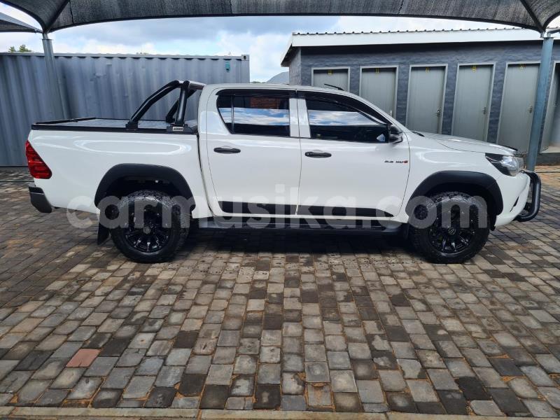 Big with watermark toyota hilux matabeleland south beitbridge 26870