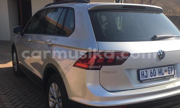 Tenga Tsaru Volkswagen Tiguan Sirivha Mota in Harare in Harare Tenga Tsaru Volkswagen Tiguan Sirivha Mota in Harare in Harare