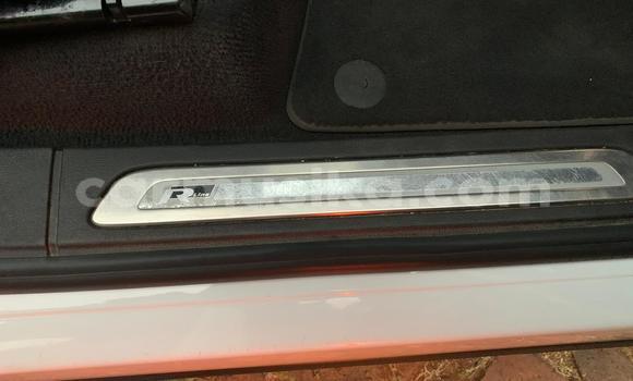 Acheter Occasion Voiture Volkswagen Touareg Blanc à Beitbridge, Matabeleland South Acheter Occasion Voiture Volkswagen Touareg Blanc à Beitbridge, Matabeleland South