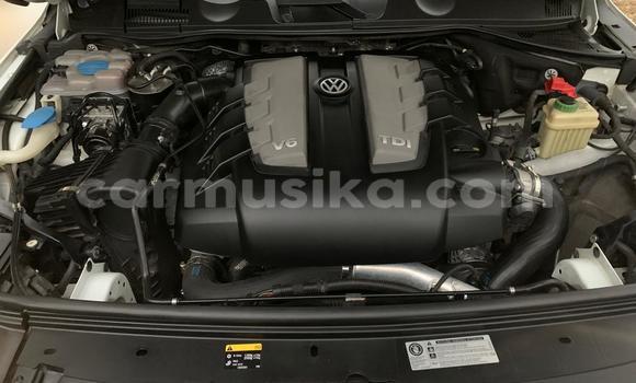 Acheter Occasion Voiture Volkswagen Touareg Blanc à Beitbridge, Matabeleland South Acheter Occasion Voiture Volkswagen Touareg Blanc à Beitbridge, Matabeleland South