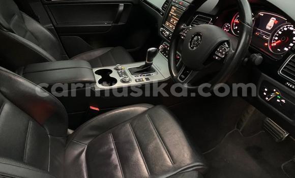 Acheter Occasion Voiture Volkswagen Touareg Blanc à Beitbridge, Matabeleland South Acheter Occasion Voiture Volkswagen Touareg Blanc à Beitbridge, Matabeleland South