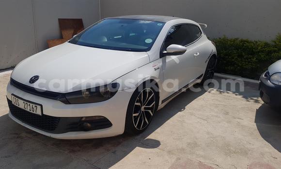 Acheter Occasion Voiture Volkswagen Scirocco Blanc à Beitbridge, Matabeleland South Acheter Occasion Voiture Volkswagen Scirocco Blanc à Beitbridge, Matabeleland South