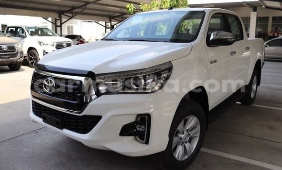 Acheter Occasion Voiture Toyota Hilux Blanc à Beitbridge, Matabeleland South