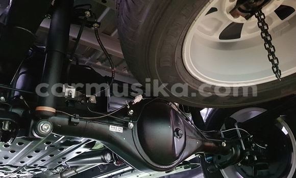 Buy Used Toyota Hilux White Car in Beitbridge in Matabeleland South Buy Used Toyota Hilux White Car in Beitbridge in Matabeleland South