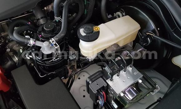 Buy Used Toyota Hilux White Car in Beitbridge in Matabeleland South Buy Used Toyota Hilux White Car in Beitbridge in Matabeleland South