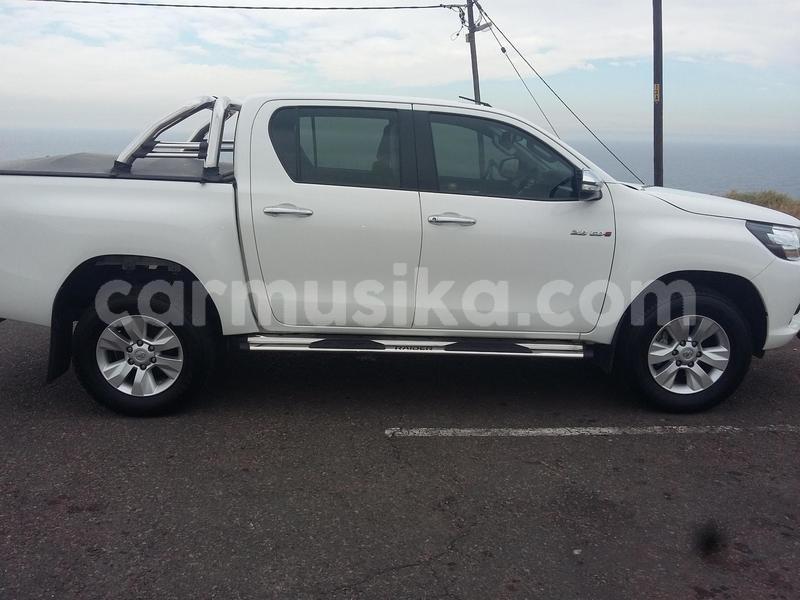 Big with watermark toyota hilux matabeleland south beitbridge 26883