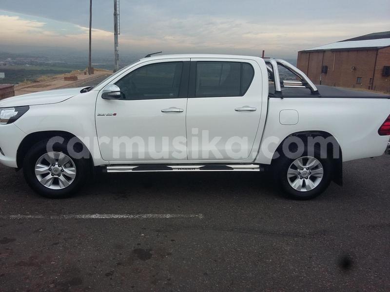 Big with watermark toyota hilux matabeleland south beitbridge 26883