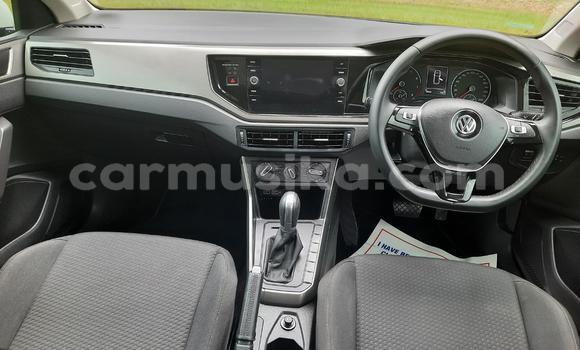 Acheter Occasion Voiture Volkswagen Polo Blanc à Beitbridge, Matabeleland South Acheter Occasion Voiture Volkswagen Polo Blanc à Beitbridge, Matabeleland South