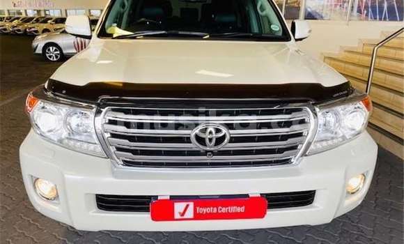 Acheter Occasion Voiture Toyota Land Cruiser Prado Blanc à Beitbridge, Matabeleland South Acheter Occasion Voiture Toyota Land Cruiser Prado Blanc à Beitbridge, Matabeleland South