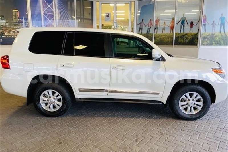 Big with watermark toyota land cruiser prado matabeleland south beitbridge 26892