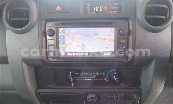 Acheter Occasion Voiture Toyota Land Cruiser Vert à Beitbridge, Matabeleland South Acheter Occasion Voiture Toyota Land Cruiser Vert à Beitbridge, Matabeleland South