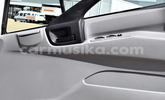 Acheter Occasion Utilitaire Hino 300 Series Blanc à Beitbridge, Matabeleland South Acheter Occasion Utilitaire Hino 300 Series Blanc à Beitbridge, Matabeleland South