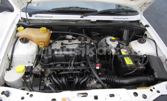 Nunua Ilio tumika Ford Pickup Nyeupe Gari ndani ya Bulawayo nchini Bulawayo Nunua Ilio tumika Ford Pickup Nyeupe Gari ndani ya Bulawayo nchini Bulawayo