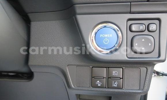 Acheter Import Voiture Toyota Axio Blanc à Beitbridge, Matabeleland South Acheter Import Voiture Toyota Axio Blanc à Beitbridge, Matabeleland South