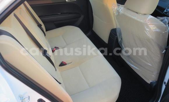 Acheter Import Voiture Toyota Axio Blanc à Beitbridge, Matabeleland South Acheter Import Voiture Toyota Axio Blanc à Beitbridge, Matabeleland South