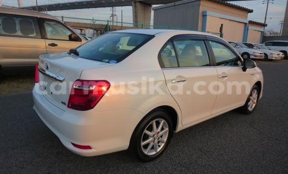Acheter Import Voiture Toyota Axio Blanc à Beitbridge, Matabeleland South Acheter Import Voiture Toyota Axio Blanc à Beitbridge, Matabeleland South