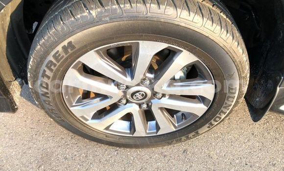 Acheter Import Voiture Toyota Land Cruiser Noir à Beitbridge, Matabeleland South Acheter Import Voiture Toyota Land Cruiser Noir à Beitbridge, Matabeleland South