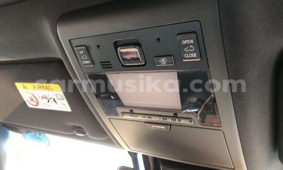 Acheter Import Voiture Toyota Land Cruiser Noir à Beitbridge, Matabeleland South Acheter Import Voiture Toyota Land Cruiser Noir à Beitbridge, Matabeleland South