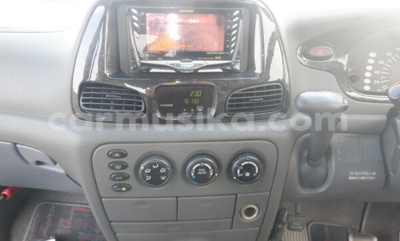 Acheter Occasion Voiture Toyota Noah Blanc à Beitbridge, Matabeleland South Acheter Occasion Voiture Toyota Noah Blanc à Beitbridge, Matabeleland South