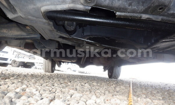 Acheter Occasion Voiture Toyota Noah Blanc à Beitbridge, Matabeleland South Acheter Occasion Voiture Toyota Noah Blanc à Beitbridge, Matabeleland South