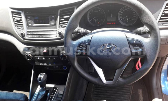 Acheter Occasion Voiture Hyundai Tucson Bleu à Beitbridge, Matabeleland South Acheter Occasion Voiture Hyundai Tucson Bleu à Beitbridge, Matabeleland South