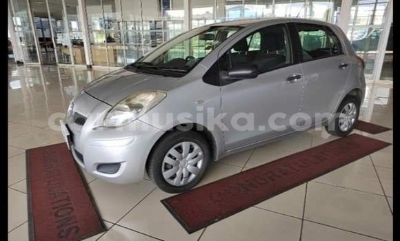 Buy Used Toyota Yaris Silver Car in Beitbridge in Matabeleland South