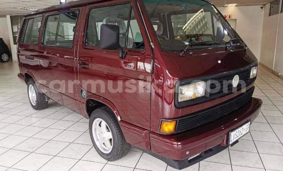 Acheter Occasion Voiture Volkswagen Caravelle Autre à Beitbridge, Matabeleland South Acheter Occasion Voiture Volkswagen Caravelle Autre à Beitbridge, Matabeleland South