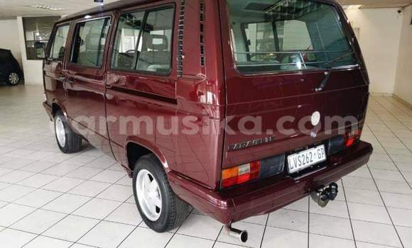 Acheter Occasion Voiture Volkswagen Caravelle Autre à Beitbridge, Matabeleland South Acheter Occasion Voiture Volkswagen Caravelle Autre à Beitbridge, Matabeleland South