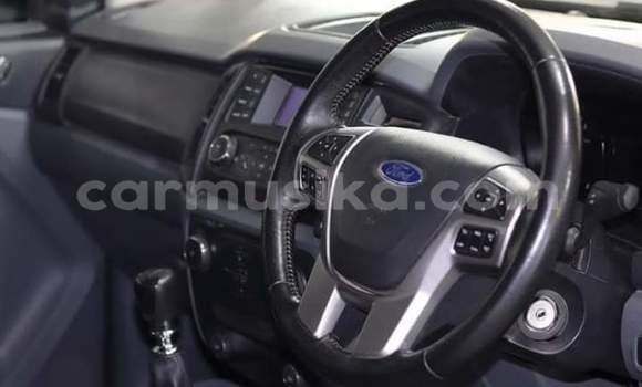 Acheter Occasion Voiture Ford Ranger Blanc à Beitbridge, Matabeleland South Acheter Occasion Voiture Ford Ranger Blanc à Beitbridge, Matabeleland South