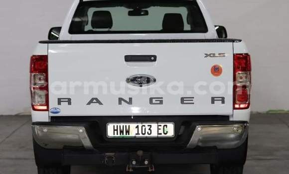 Acheter Occasion Voiture Ford Ranger Blanc à Beitbridge, Matabeleland South Acheter Occasion Voiture Ford Ranger Blanc à Beitbridge, Matabeleland South