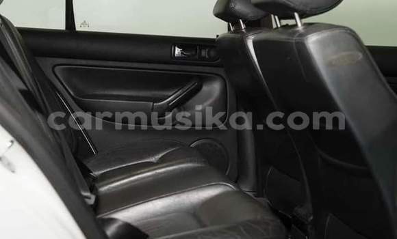 Acheter Occasion Voiture Volkswagen Golf Gris à Beitbridge, Matabeleland South Acheter Occasion Voiture Volkswagen Golf Gris à Beitbridge, Matabeleland South