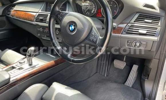 Acheter Occasion Voiture BMW X5 M Blanc à Beitbridge, Matabeleland South Acheter Occasion Voiture BMW X5 M Blanc à Beitbridge, Matabeleland South