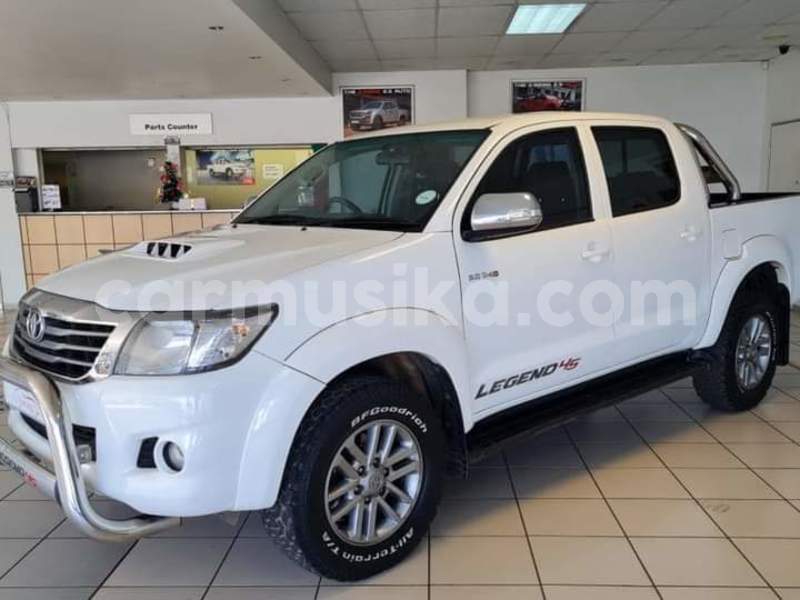 Big with watermark toyota hilux matabeleland south beitbridge 26935