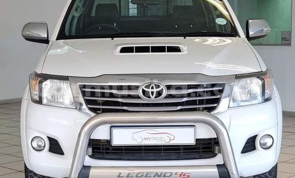 Nunua Ilio tumika Toyota Hilux Nyeupe Gari ndani ya Beitbridge nchini Matabeleland Kusini Nunua Ilio tumika Toyota Hilux Nyeupe Gari ndani ya Beitbridge nchini Matabeleland Kusini