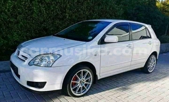 Buy Used Toyota Runx White Car in Beitbridge in Matabeleland South Buy Used Toyota Runx White Car in Beitbridge in Matabeleland South