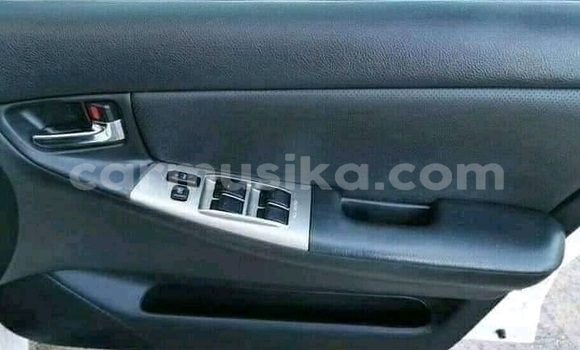 Buy Used Toyota Runx White Car in Beitbridge in Matabeleland South Buy Used Toyota Runx White Car in Beitbridge in Matabeleland South