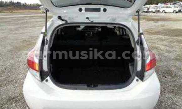 Buy Used Toyota Aqua White Car in Beitbridge in Matabeleland South Buy Used Toyota Aqua White Car in Beitbridge in Matabeleland South