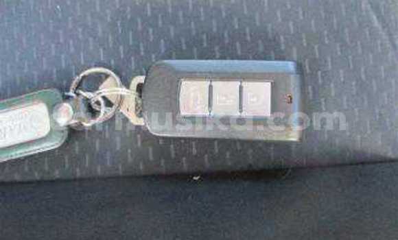 Tenga Tsaru Mitsubishi Galant Sirivha Mota in Beitbridge in Matabeleland South Tenga Tsaru Mitsubishi Galant Sirivha Mota in Beitbridge in Matabeleland South