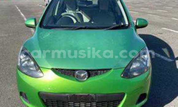 Nunua Ilio tumika Mazda Demio Kijani Gari ndani ya Beitbridge nchini Matabeleland Kusini