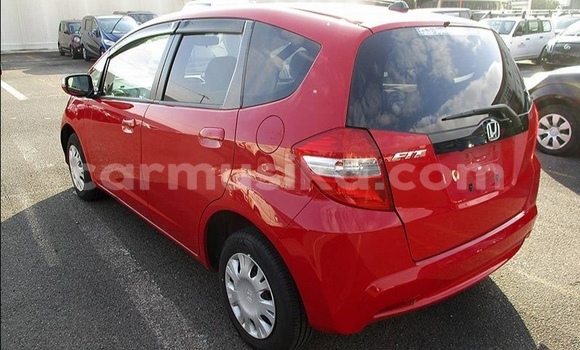 Nunua Ilio tumika Honda Fit Nyekundu Gari ndani ya Beitbridge nchini Matabeleland Kusini Nunua Ilio tumika Honda Fit Nyekundu Gari ndani ya Beitbridge nchini Matabeleland Kusini