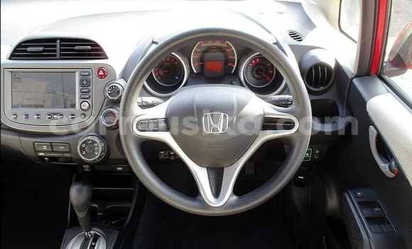 Nunua Ilio tumika Honda Fit Nyekundu Gari ndani ya Beitbridge nchini Matabeleland Kusini Nunua Ilio tumika Honda Fit Nyekundu Gari ndani ya Beitbridge nchini Matabeleland Kusini