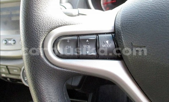 Nunua Ilio tumika Honda Fit Nyekundu Gari ndani ya Beitbridge nchini Matabeleland Kusini Nunua Ilio tumika Honda Fit Nyekundu Gari ndani ya Beitbridge nchini Matabeleland Kusini