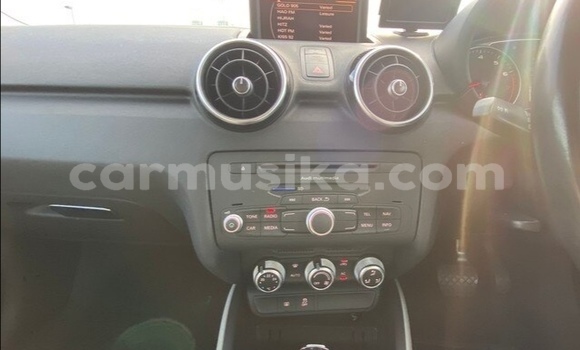 Acheter Occasion Voiture Audi A1 Noir à Beitbridge, Matabeleland South Acheter Occasion Voiture Audi A1 Noir à Beitbridge, Matabeleland South