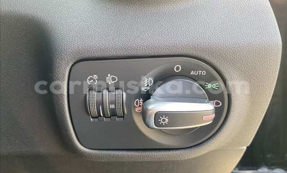 Acheter Occasion Voiture Audi A1 Noir à Beitbridge, Matabeleland South Acheter Occasion Voiture Audi A1 Noir à Beitbridge, Matabeleland South