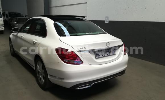 Buy Used Mercedes-Benz C180 coupe White Car in Bulawayo in Bulawayo Buy Used Mercedes-Benz C180 coupe White Car in Bulawayo in Bulawayo
