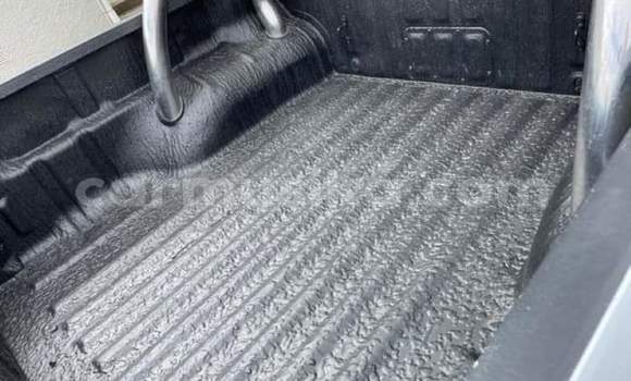 Acheter Occasion Voiture Isuzu KB Blanc à Beitbridge, Matabeleland South Acheter Occasion Voiture Isuzu KB Blanc à Beitbridge, Matabeleland South